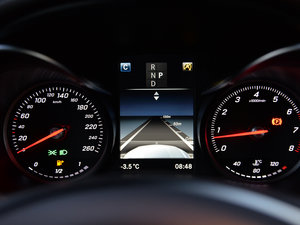 2016GLC 260 4MATICA п؅^