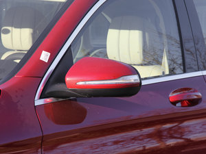 2016GLC 260 4MATICA (x)(ji)^