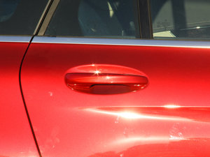 2016GLC 260 4MATICA (x)(ji)^