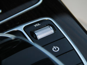 2016GLC 260 4MATICA п؅^(q)