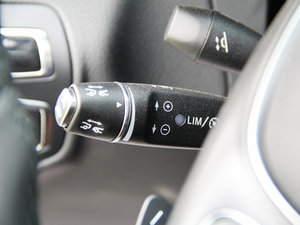 2016GLC 300 4MATICA п؅^