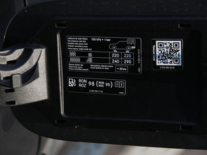 2016GLC 300 4MATICA ^