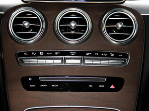 2016GLC 300 4MATICA {(dio){(dio)(ji)