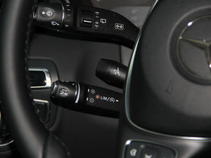 2016GLC 300 4MATICA п؅^(q)