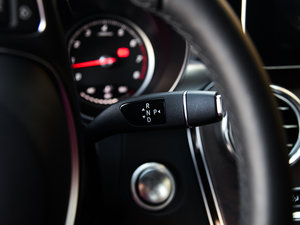 2016GLC 300 4MATICA п؅^