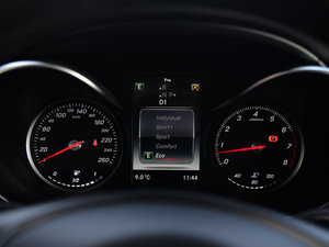 2016GLC 300 4MATICA п؅^