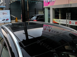 2016款GLC 260 4MATIC动感型 车顶