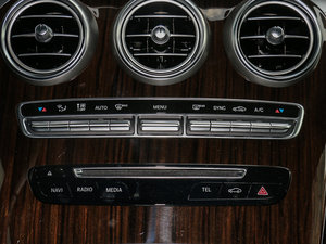 2016GLC 260 4MATICӸ {{