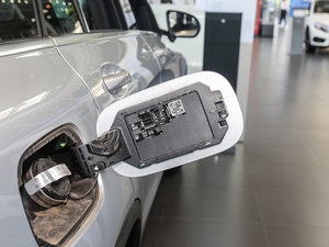 2016GLC 200 4MATIC (x)(ji)^