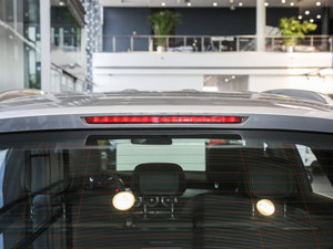 2016GLC 200 4MATIC (x)(ji)^