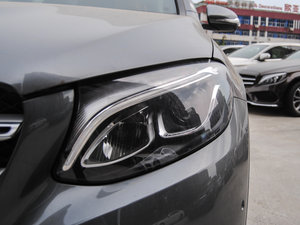 2016款GLC 200 4MATIC 大灯