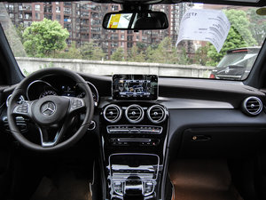 2016款GLC 200 4MATIC 内饰全景