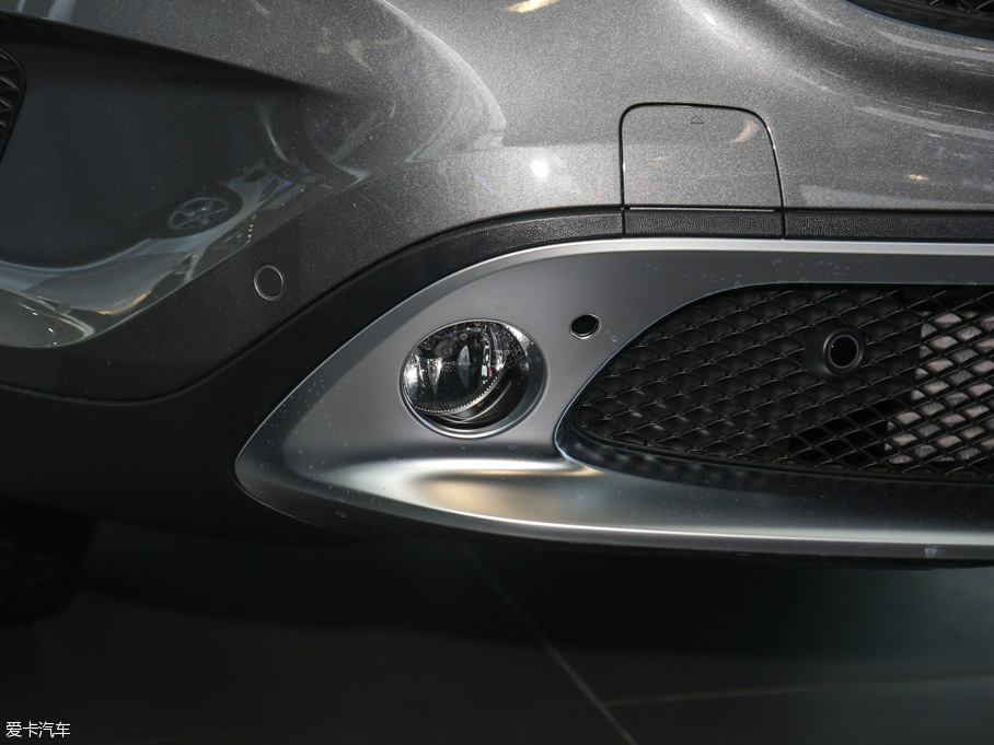 2016YGLA GLA 200 Ӹ