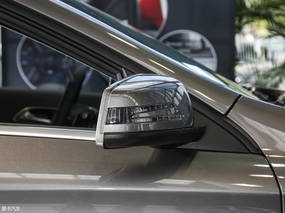 2016YGLA GLA 200 Ӹ