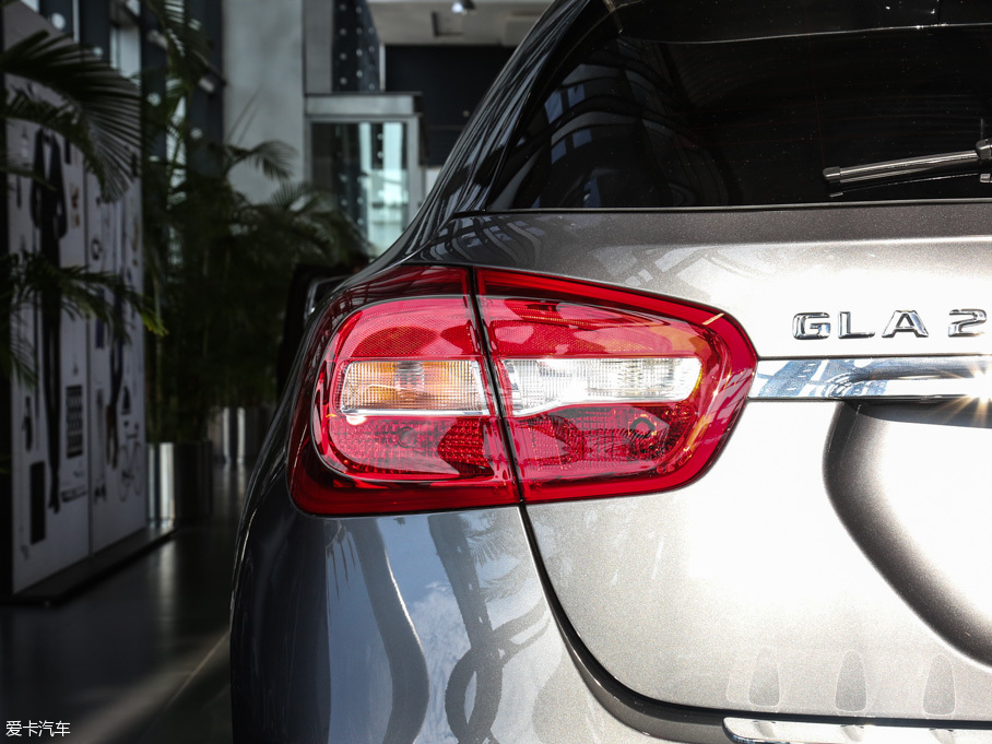 2016YGLA GLA 200 Ӹ