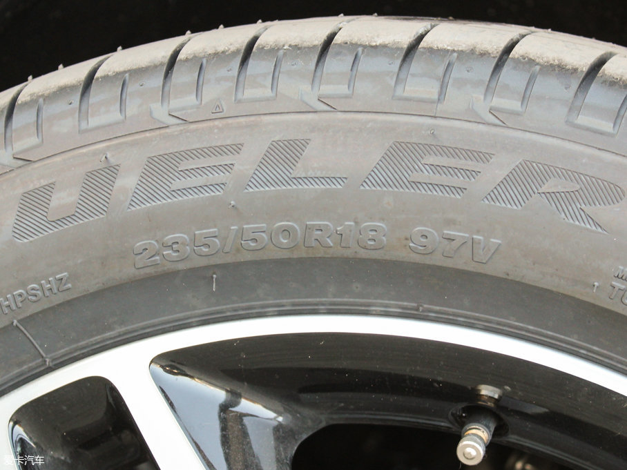 2016YGLA GLA 200 r