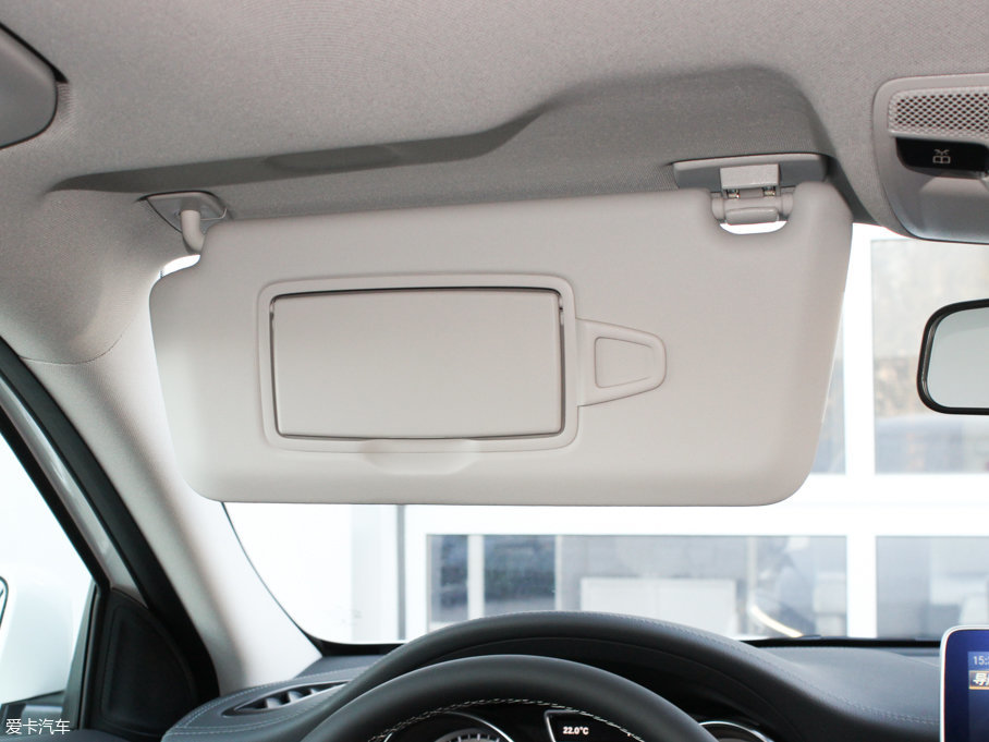 2016YGLA GLA 200 r