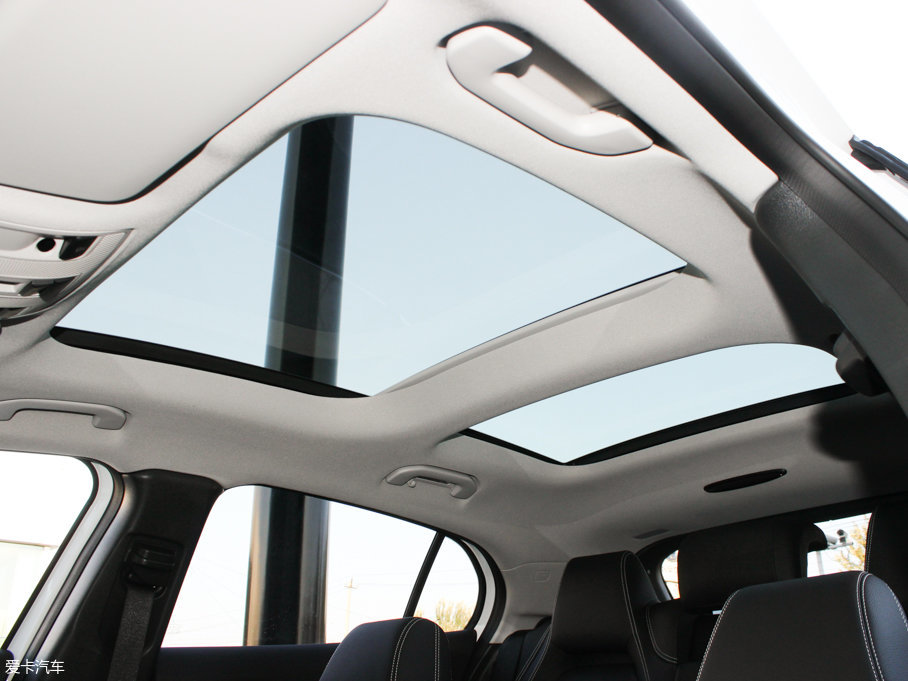 2016YGLA GLA 200 r