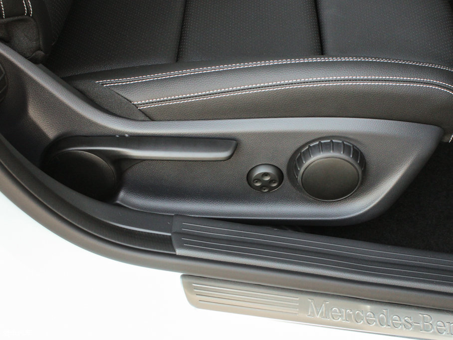 2016YGLA GLA 200 r(sh)