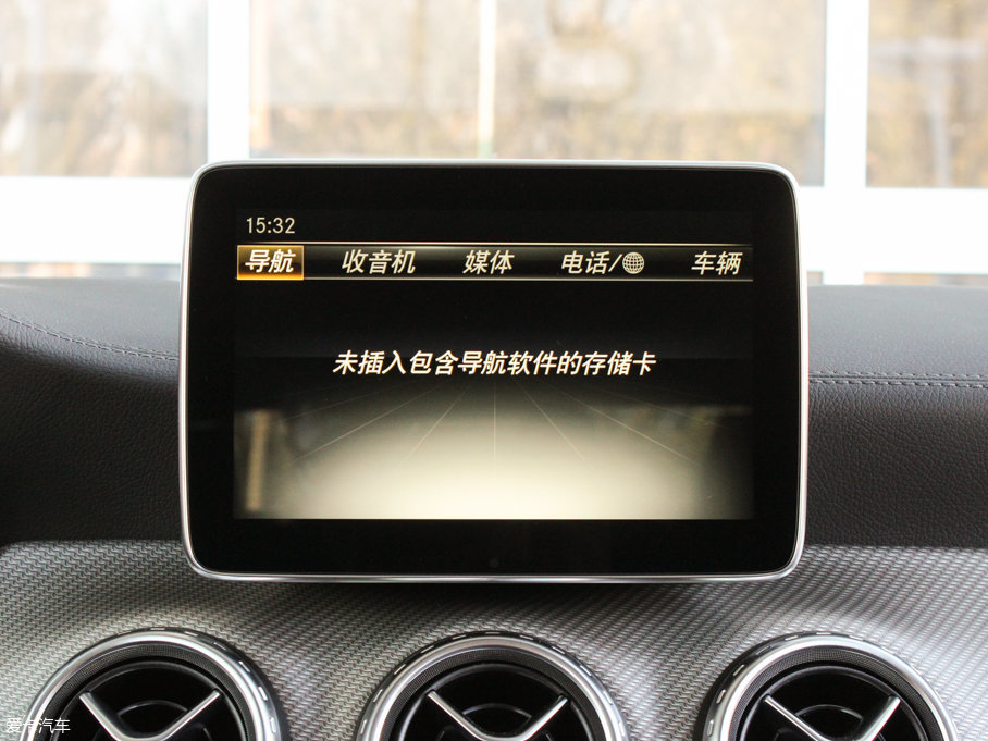 2016YGLA GLA 200 r