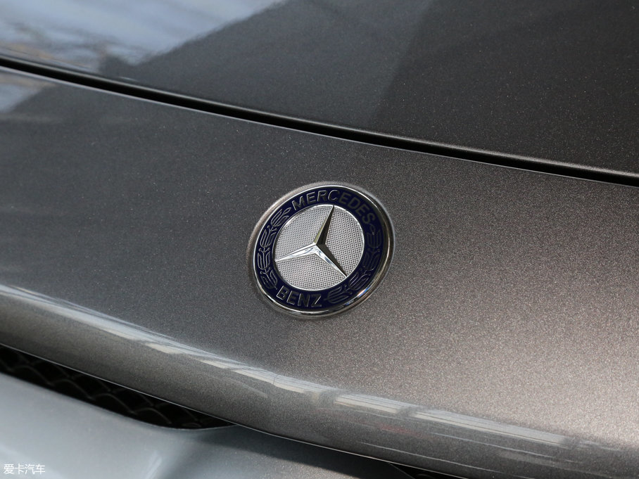 2016YGLA GLA 220 4MATIC A