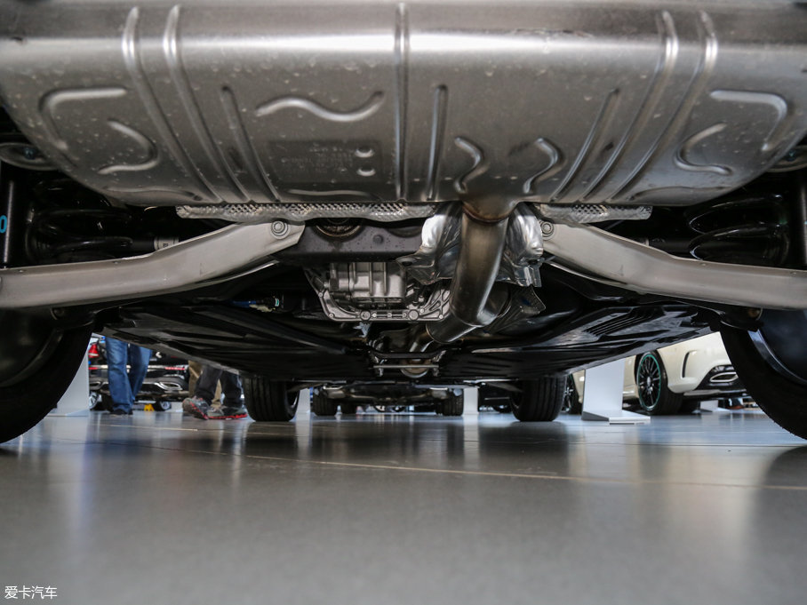 2016YGLA GLA 220 4MATIC A