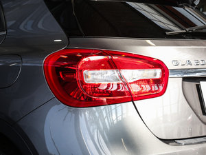 2016GLA 200 Ӹ (x)(ji)^