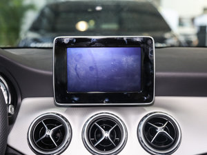 2016GLA 200 Ӹ п_@ʾ