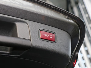 2016GLA 220 4MATIC A g