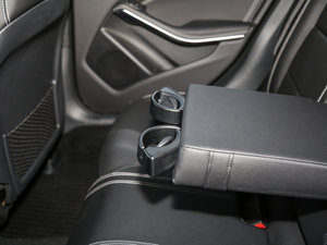 2016GLA 220 4MATIC A g