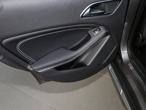 2016GLA 220 4MATIC A g