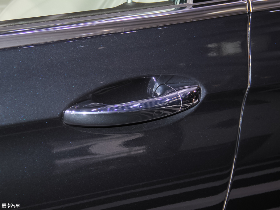 2016YE E 320L 4MATIC