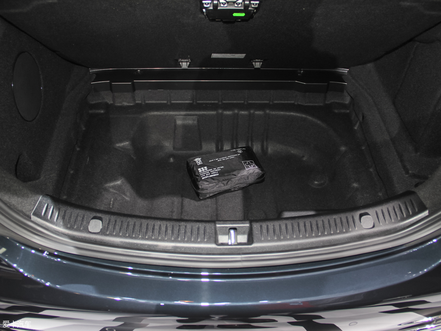 2016YE(j) E 320L 4MATIC