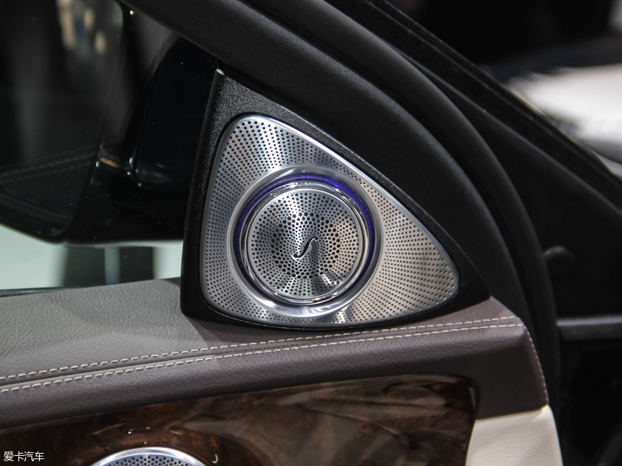 2016YE E 320L 4MATIC