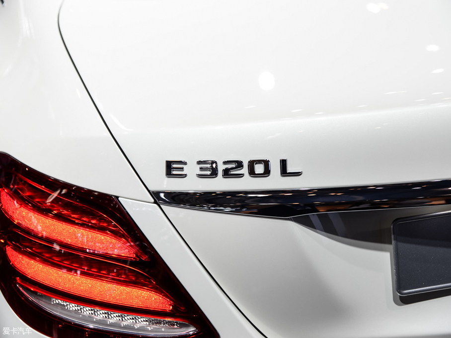 2016YE E 320L 4MATIC \