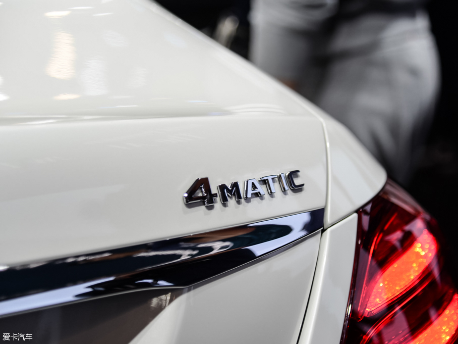 2016YE E 320L 4MATIC \