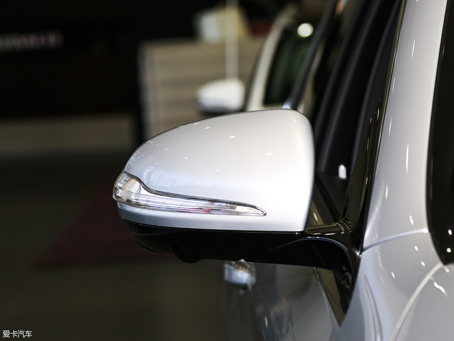 2016YE(j) E 300L \(yn)(dng)A