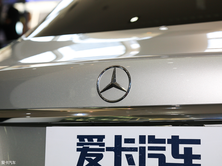 2016YE E 300L \ӺA