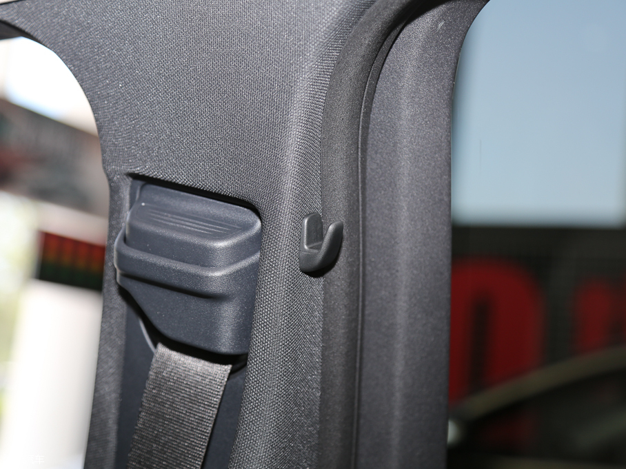 2016YE E 300L \ӺA