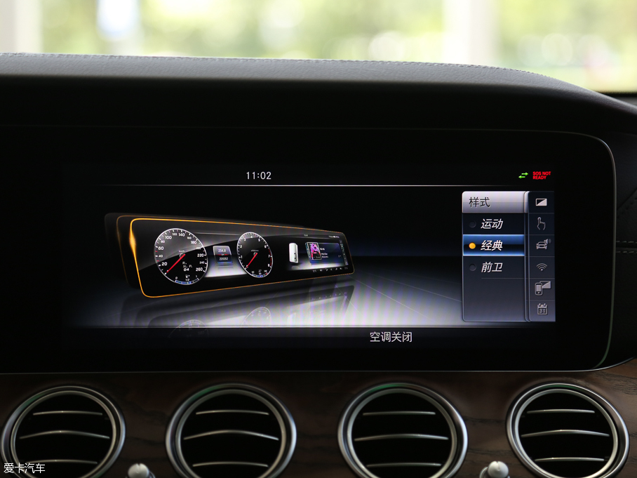 2016YE(j) E 300L \(yn)(dng)A