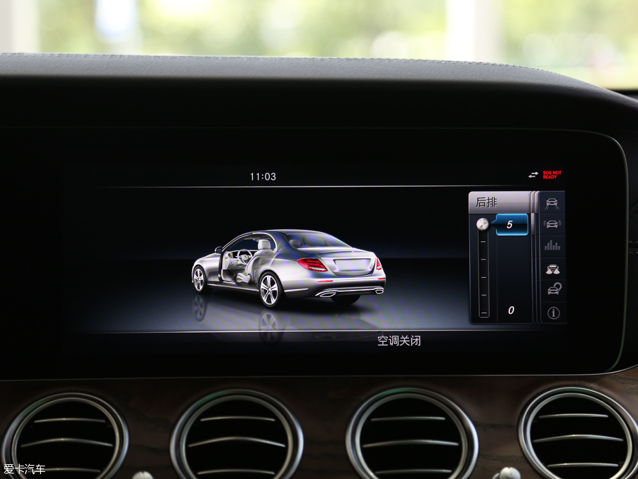 2016YE E 300L \ӺA