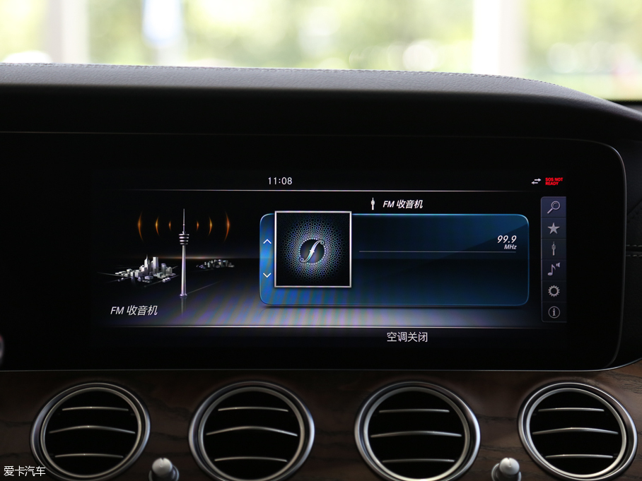 2016YE E 300L \ӺA