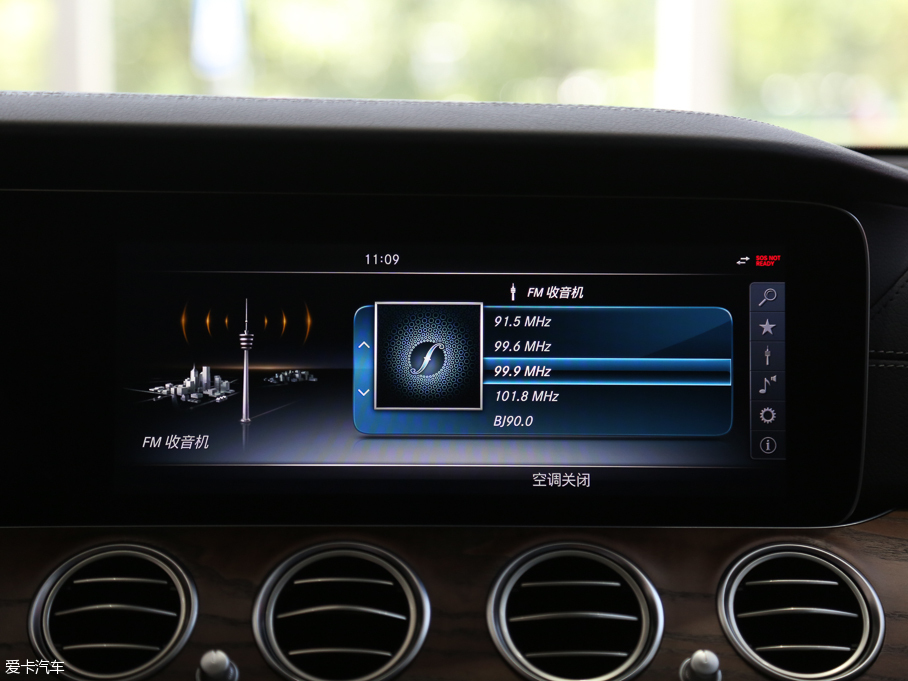 2016YE E 300L \ӺA