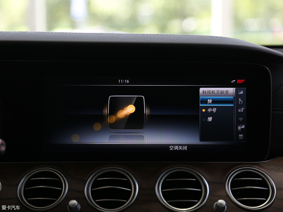 2016YE E 300L \ӺA