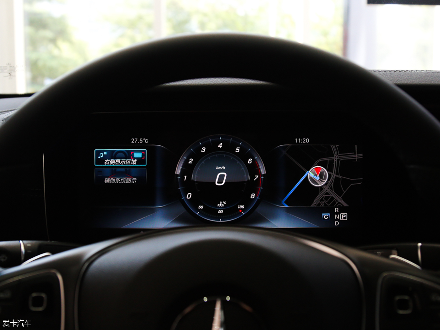 2016YE E 300L \ӺA