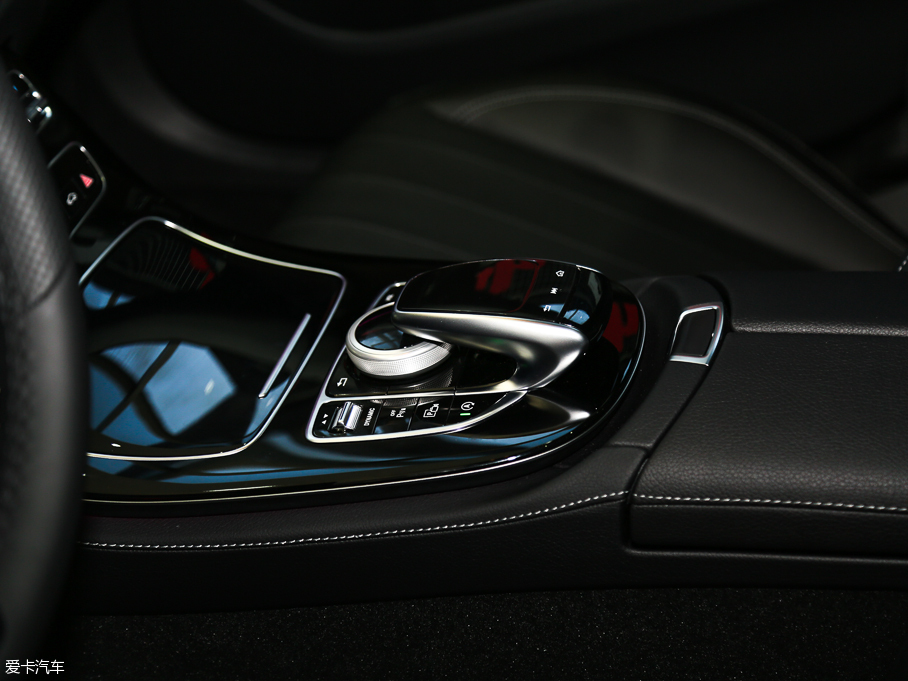 2016YE(j) E 300L A