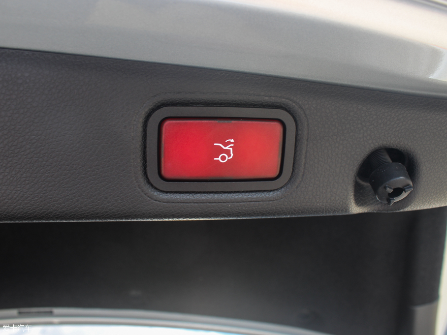 2016YE E 300L \ӺA