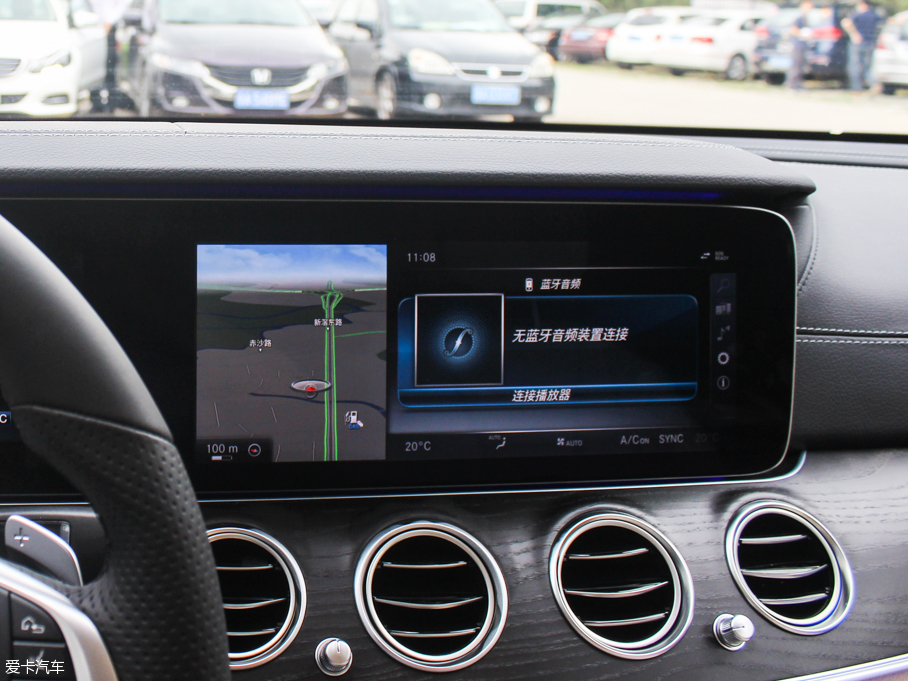 2016YE E 300L \ӺA