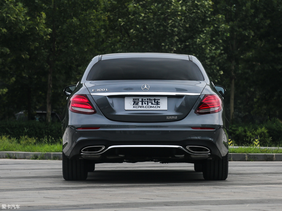 2016YE E 300L \ӺA