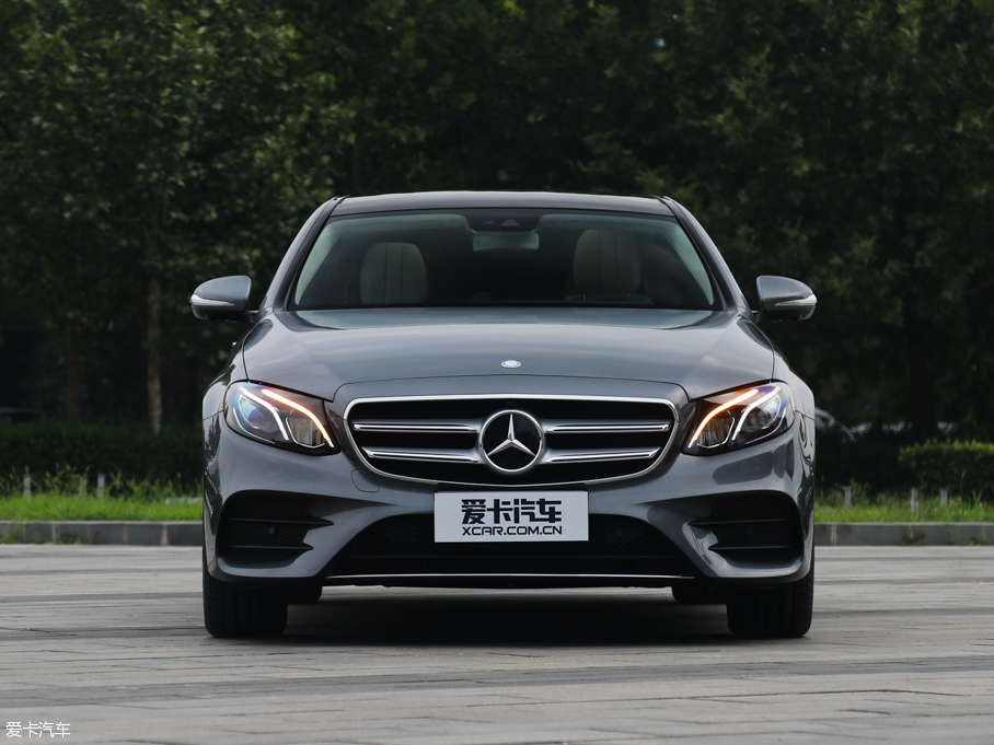 2016YE E 300L \ӺA